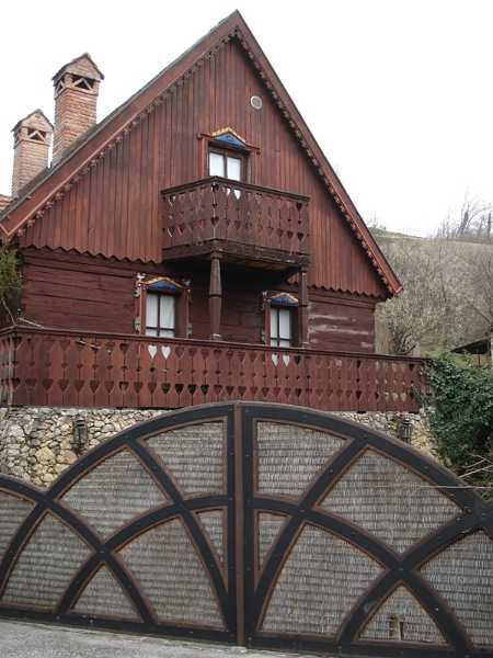 Kameni-svati-srceka.JPG