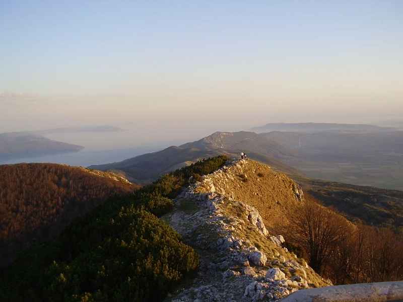 Pogled-prema-jugu-i-Sisolu.JPG