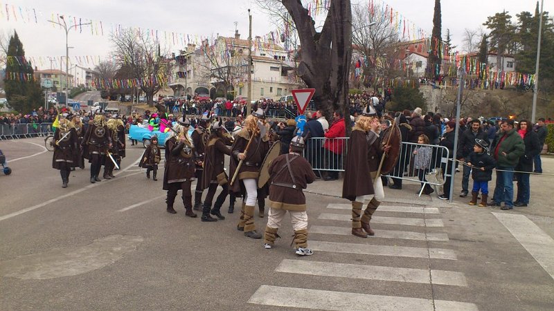 Maskare-u-Buzetu-II.JPG - Evo i Vikinga u Buzetu