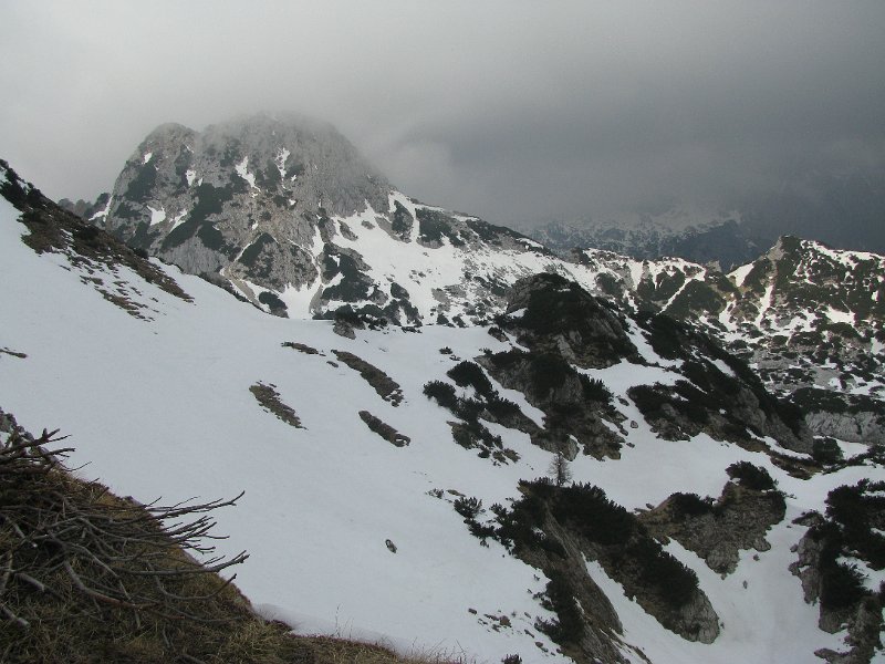 triglav-se-sakrio-u-magli.jpg