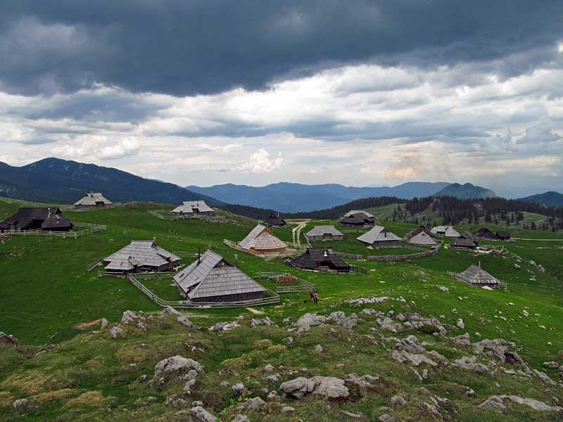 Pastirski-stanovi-na-Velikoj-Planini-4.JPG