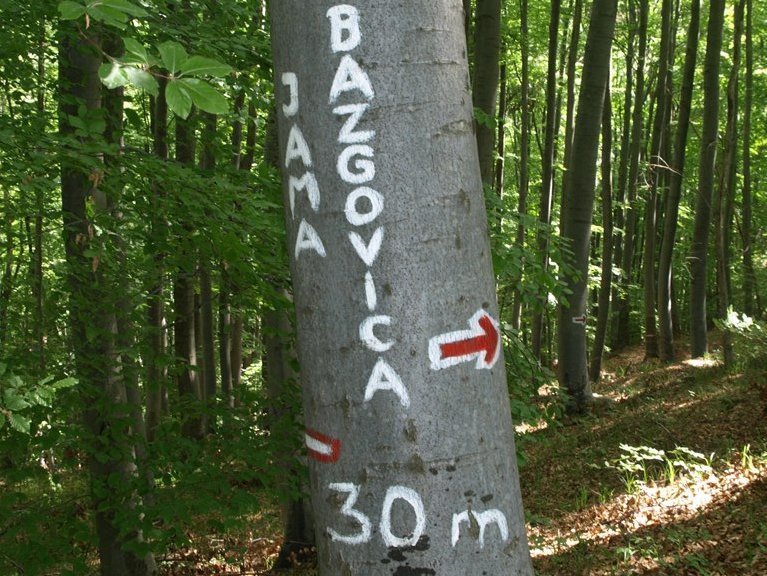 putokaz_za_jamu.JPG - Putokaz za jamu