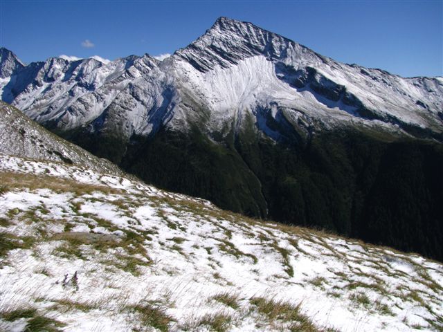 585.JPG - Vrhovi i snježna granica