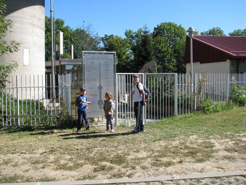 Sljeme-Luka-Lovro-Lana-ispod-tornja.jpg
