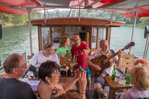 Šetnjom i brodom oko Karlovca